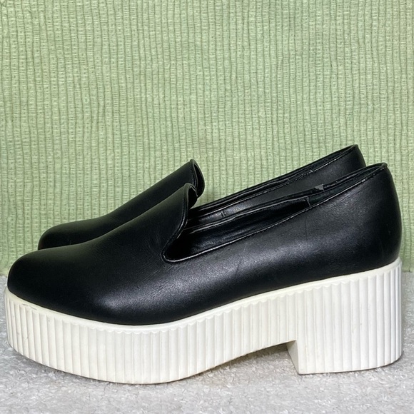 Shelly’s London Women's Black Leather Platform Slip On Shoes - Size US 6 - Picture 2 of 12